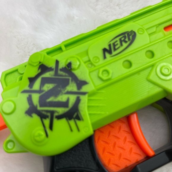 Nerf Zombie Strike Quadrot 4 Dart Blaster Tested & Works - Picture 8 of 9